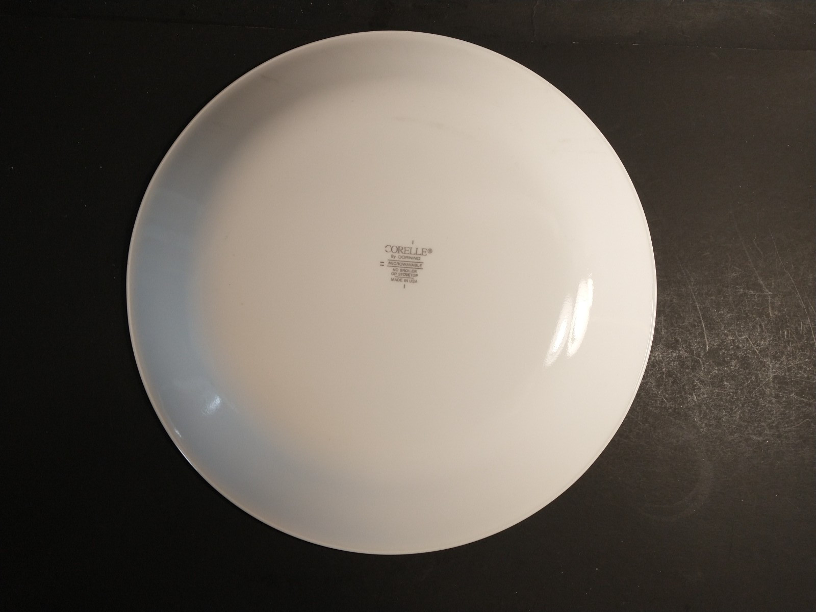 Corelle Green Winding Gate Dinner Plate 10.25″ wide