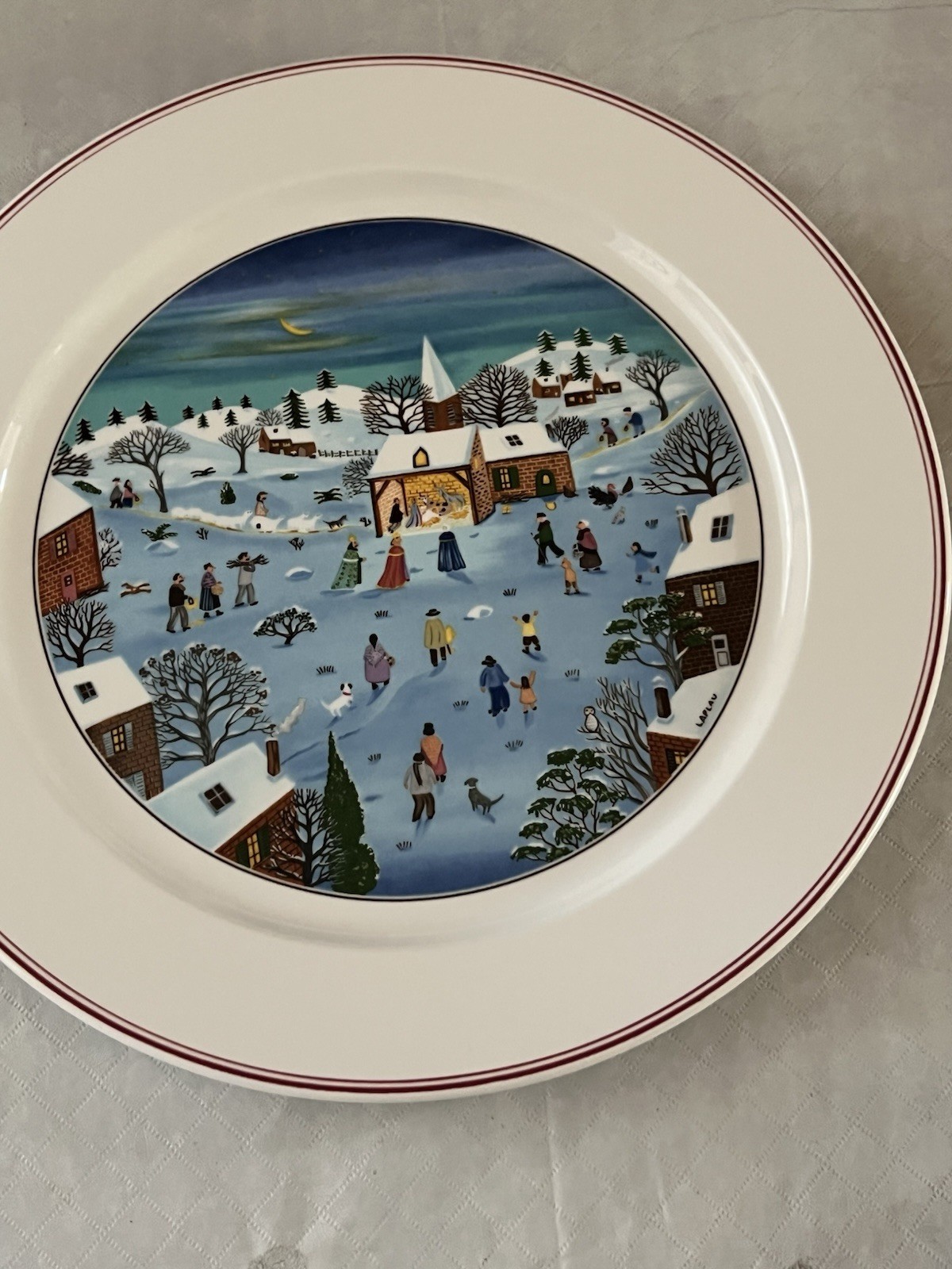 Villeroy & Boch Naif Christmas Cake Plate Charger/Chop Plate Set Of 2
