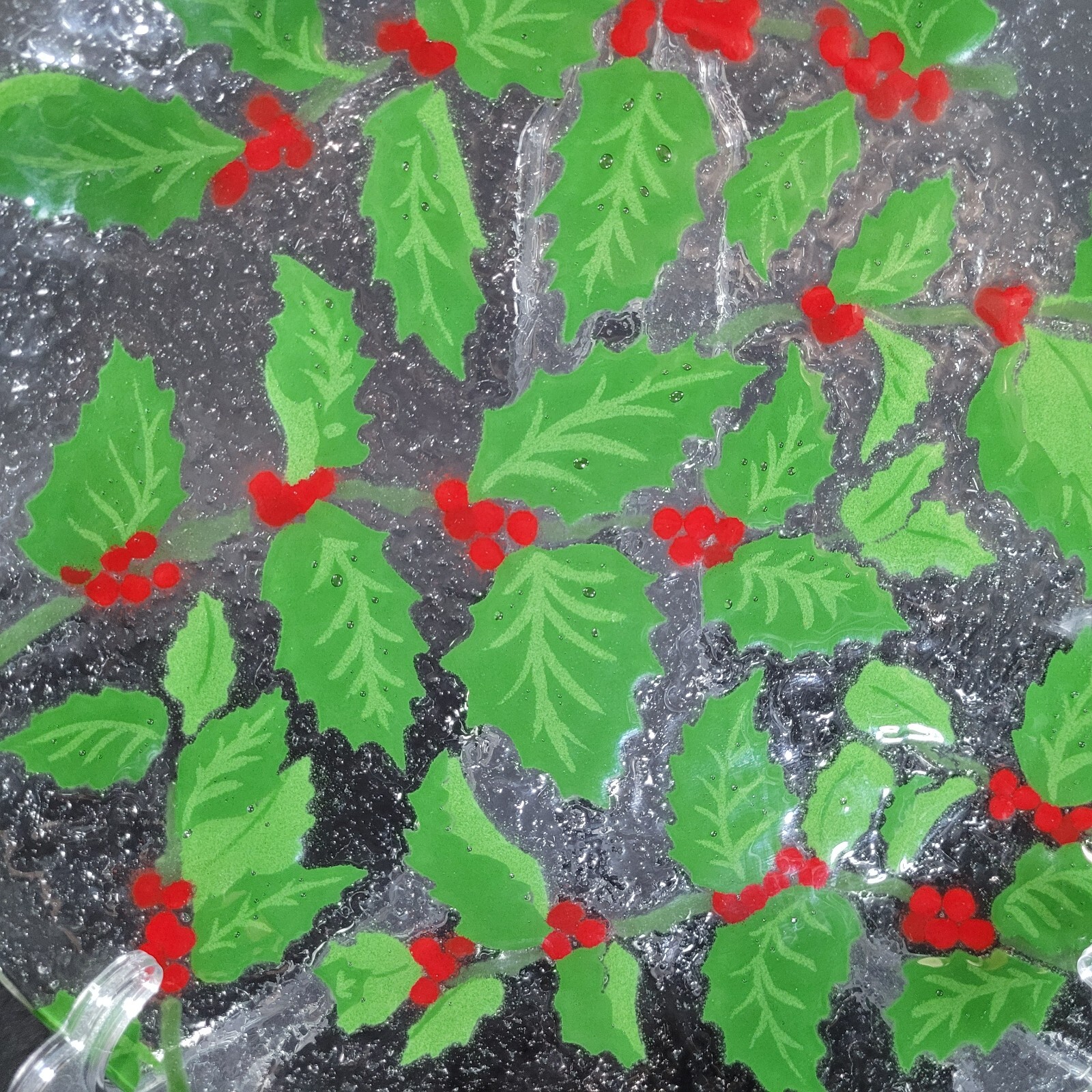 A. Cross Fused Art Glass Christmas Holly and Berries Plate Signed 11.5″