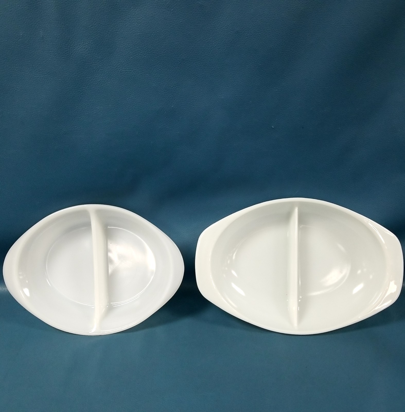 Mixed Lot Of 2 VTG Milk Glass Baking Dishes PYREX 1063 1/2 Qt & GlassBake 1 Qt