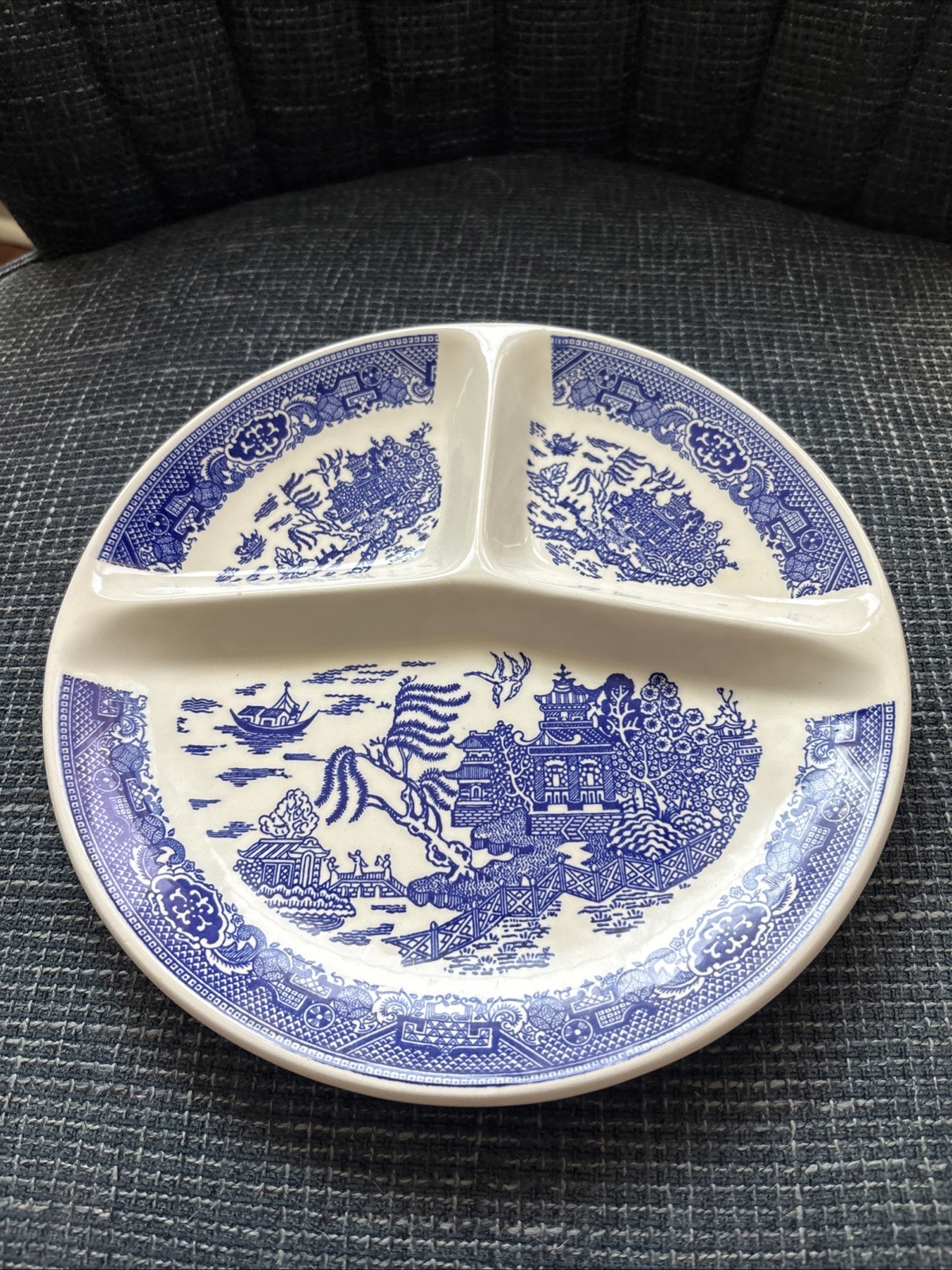 Blue Willow 1940s Societe Ceramique Maestricht DIVIDED PLATE Holland Dish 11″