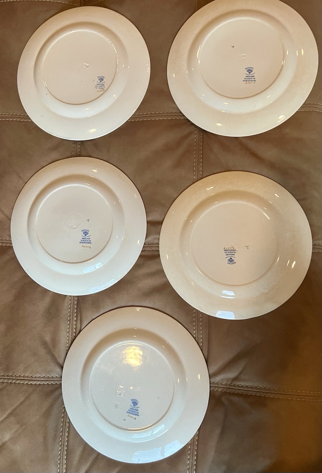 Vintage Set of 5 Pristine Booths Nankin 9″ Luncheon Plates w/ Basket Image