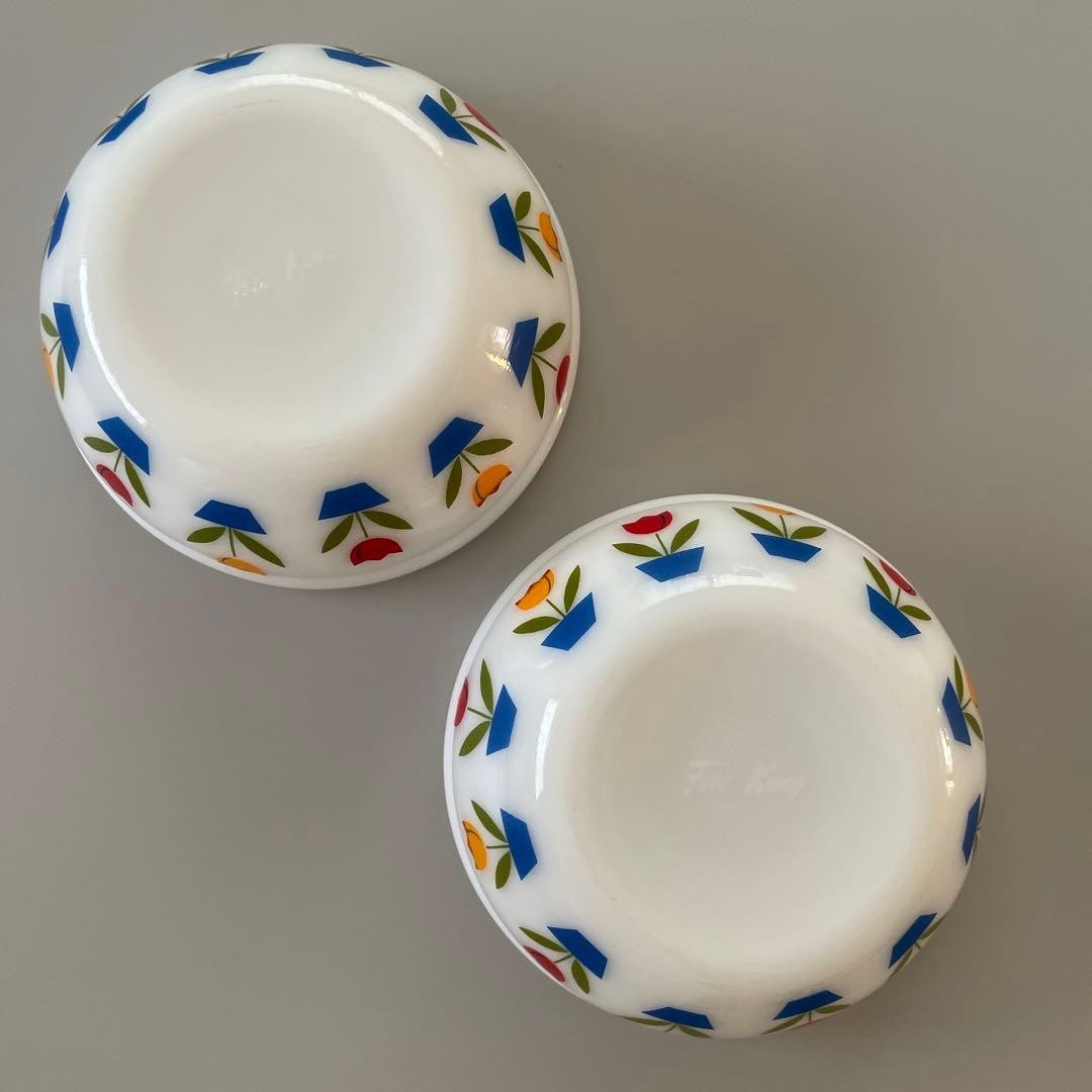 Fire-King 15oz Tulip Bowl Printed Milk Glass Ware Set of 2 Retro Excellent