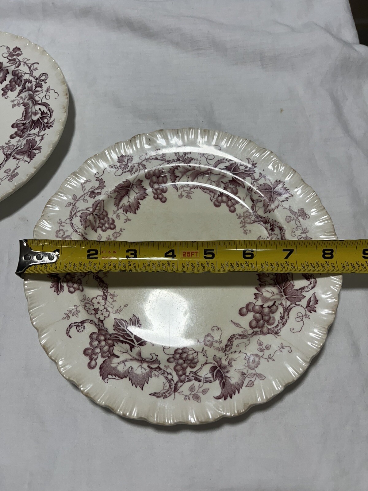 Wedgwood Old Vine Of Etruria & Barlaston 2 Salad Plates 8 1/8in Made In England