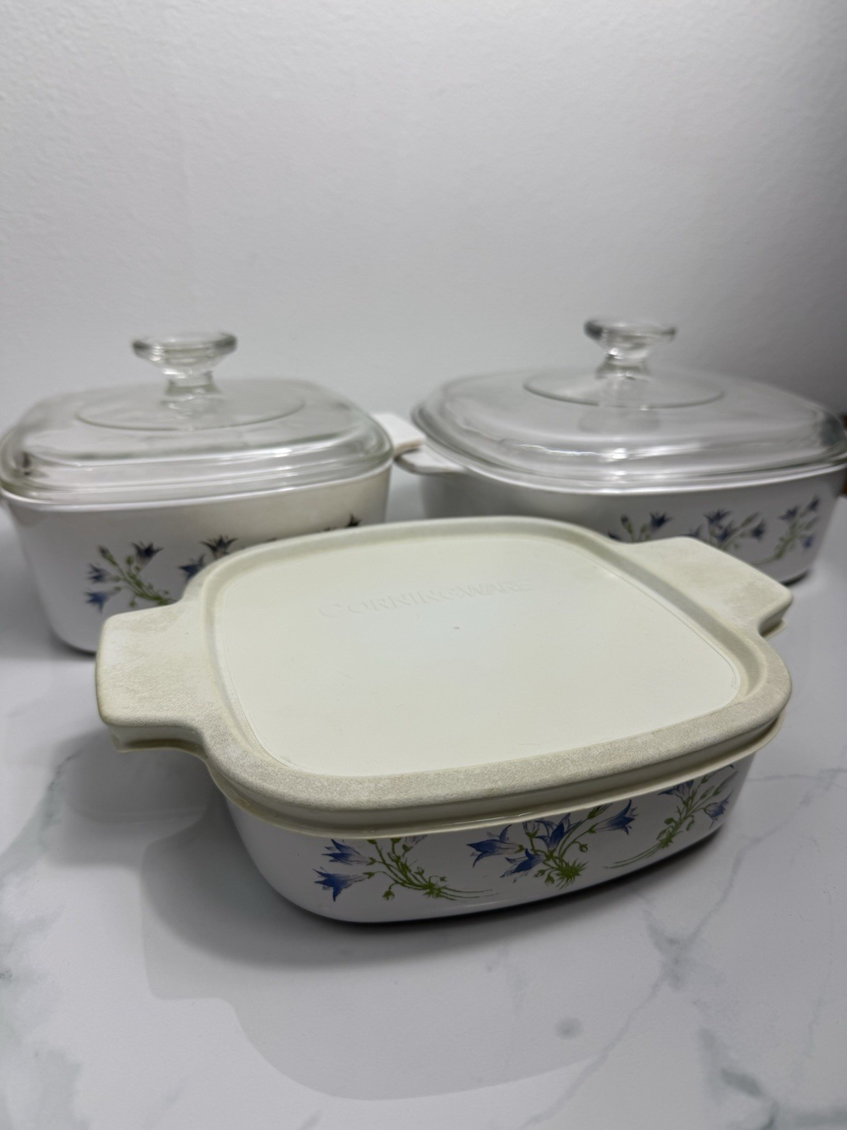 Set Of 3 Vintage Corning Ware Blue Dusk Casserole Dishes with 2 Glass Pyrex Lids