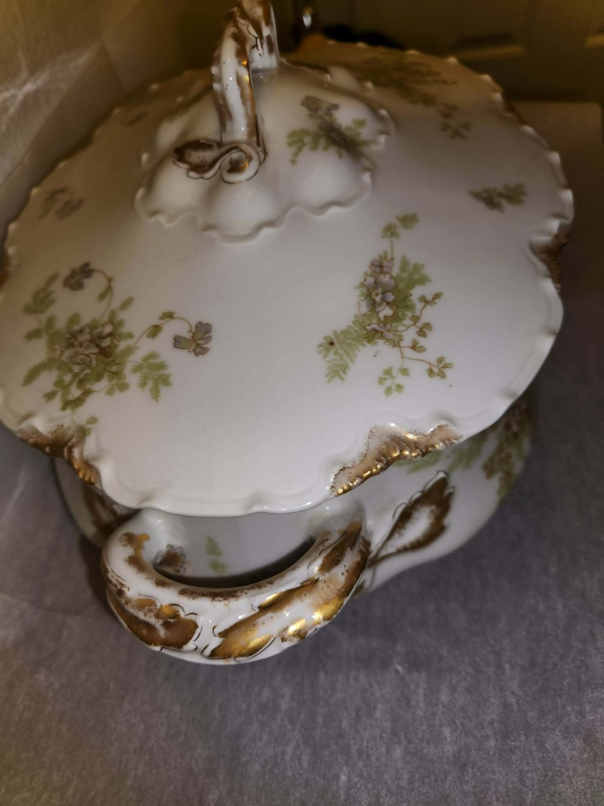 Haviland Limoges Montebello Covered Vegetable Dish France, 1890s Vintage Collect