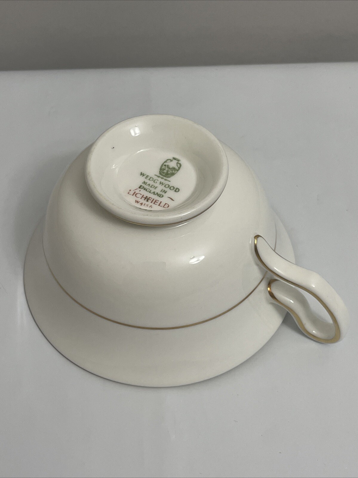 VINTAGE WEDGWOOD TEA CUP & SAUCER “LICHFIELD”- BONE CHINA – ENGLAND