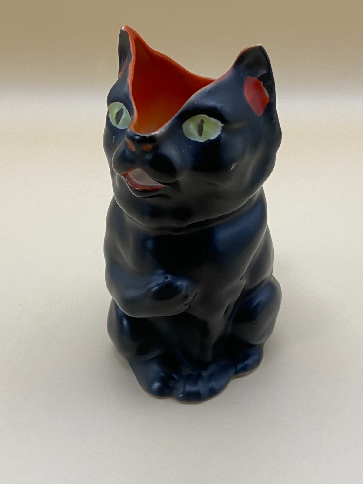 Vintage Black Cat Royal Bayreuth Fine Porcelain Creamer Pitcher – Bavaria 1910s
