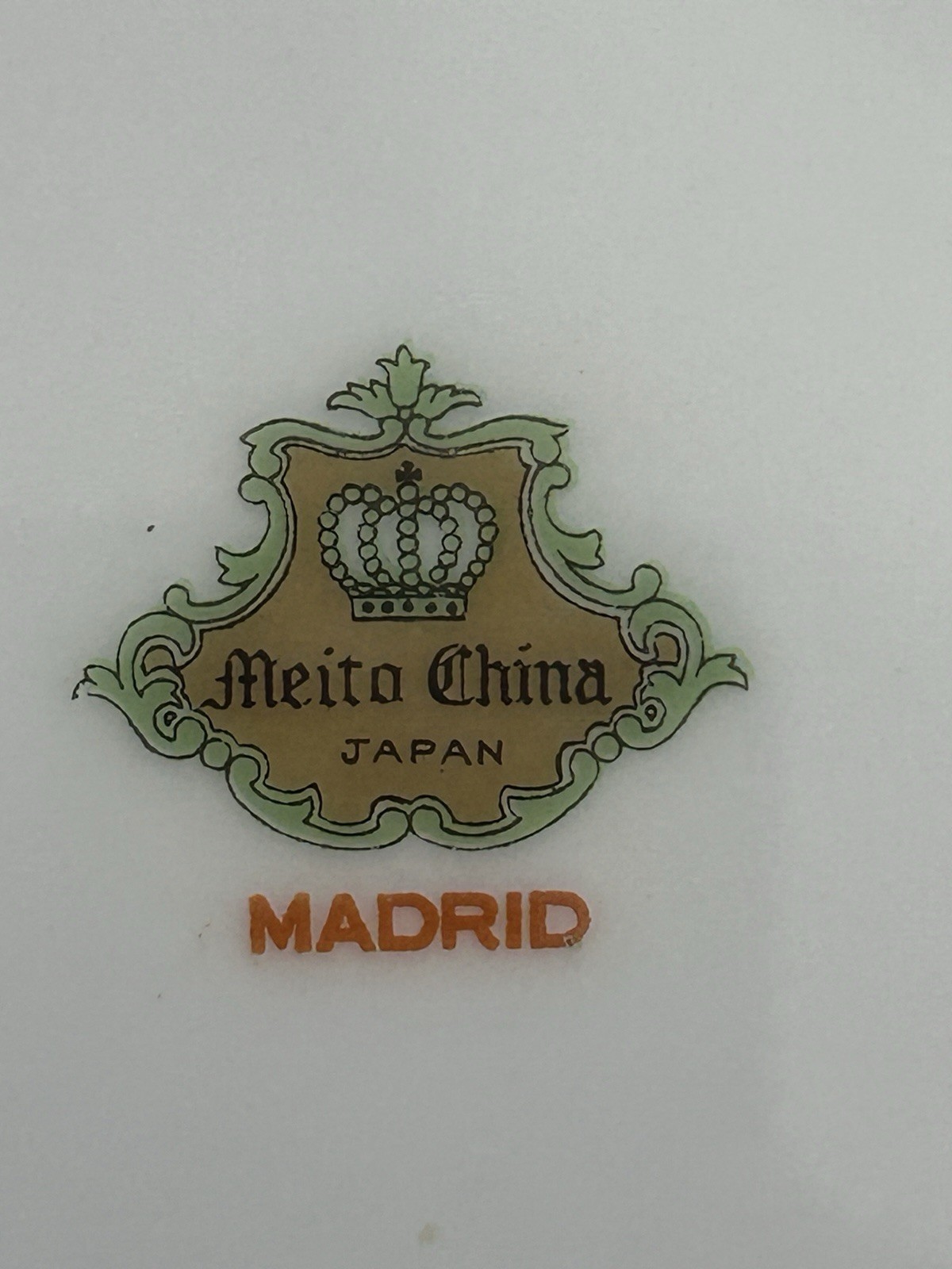 Meito Japan China Madrid Dinner Plate Set 6 Plates ~ Gold Rim Multicolored