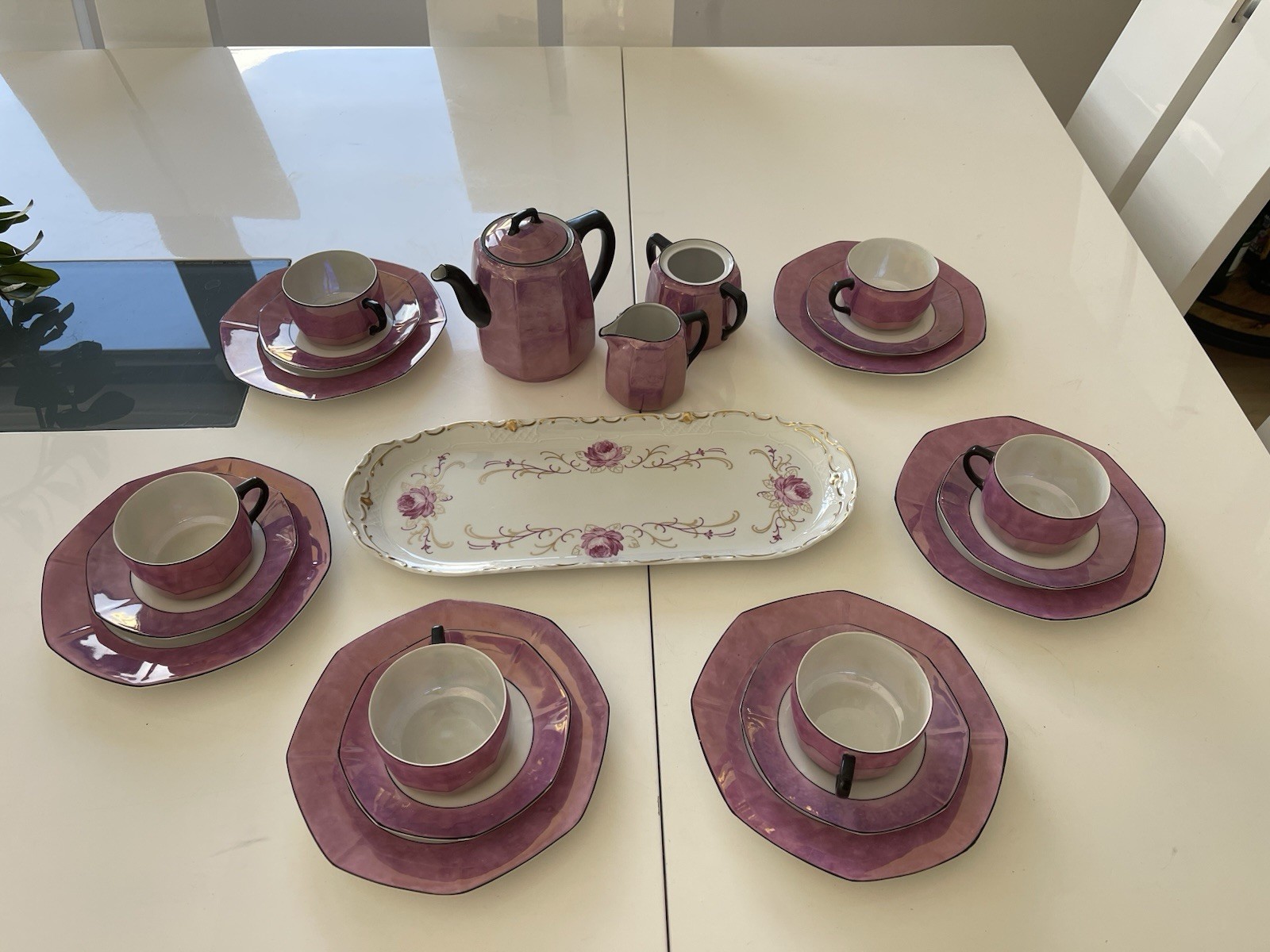 Weimar Porcelain Octagonal Shape 21Pc Mocca Set , Violet-See Details
