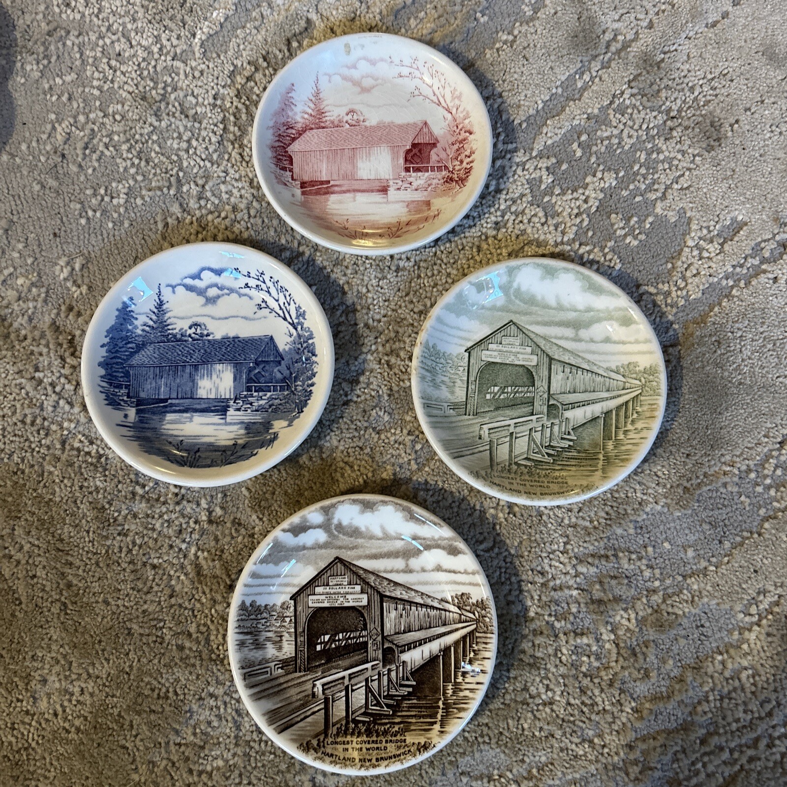 Vintage 4 Wood & Sons England Cupboard Bridge Small Wall Plates England Round￼ ￼