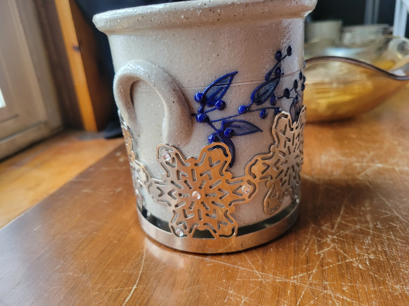 Salmon Falls Stoneware Salt Glaze Small Crock Pot with Blueberry DOWNINGTOWN PA