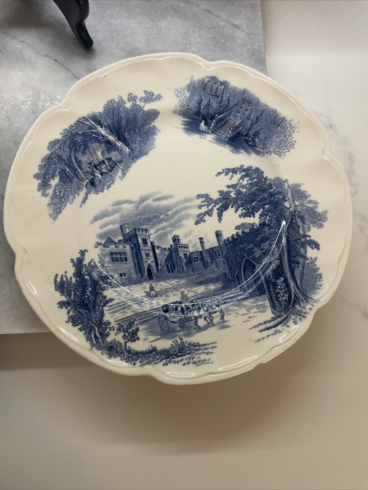 Vintage 1960s-1970s Hadden Hall Plates 3-9” And 3-10” Set Of 6.