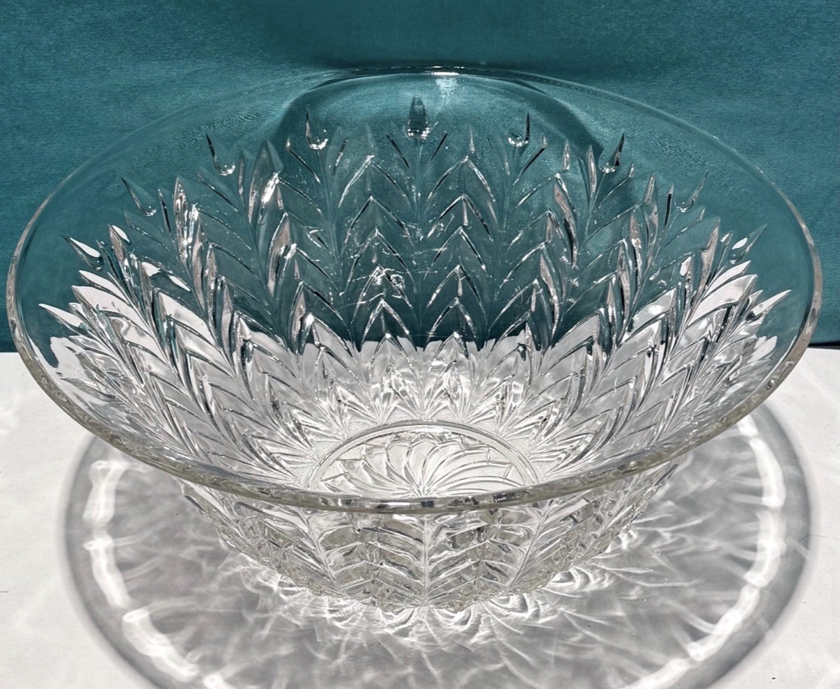 Jeannette Feather Motif 1950’s Glass Punch Bowl MCM Vintage Retro midcentury mod