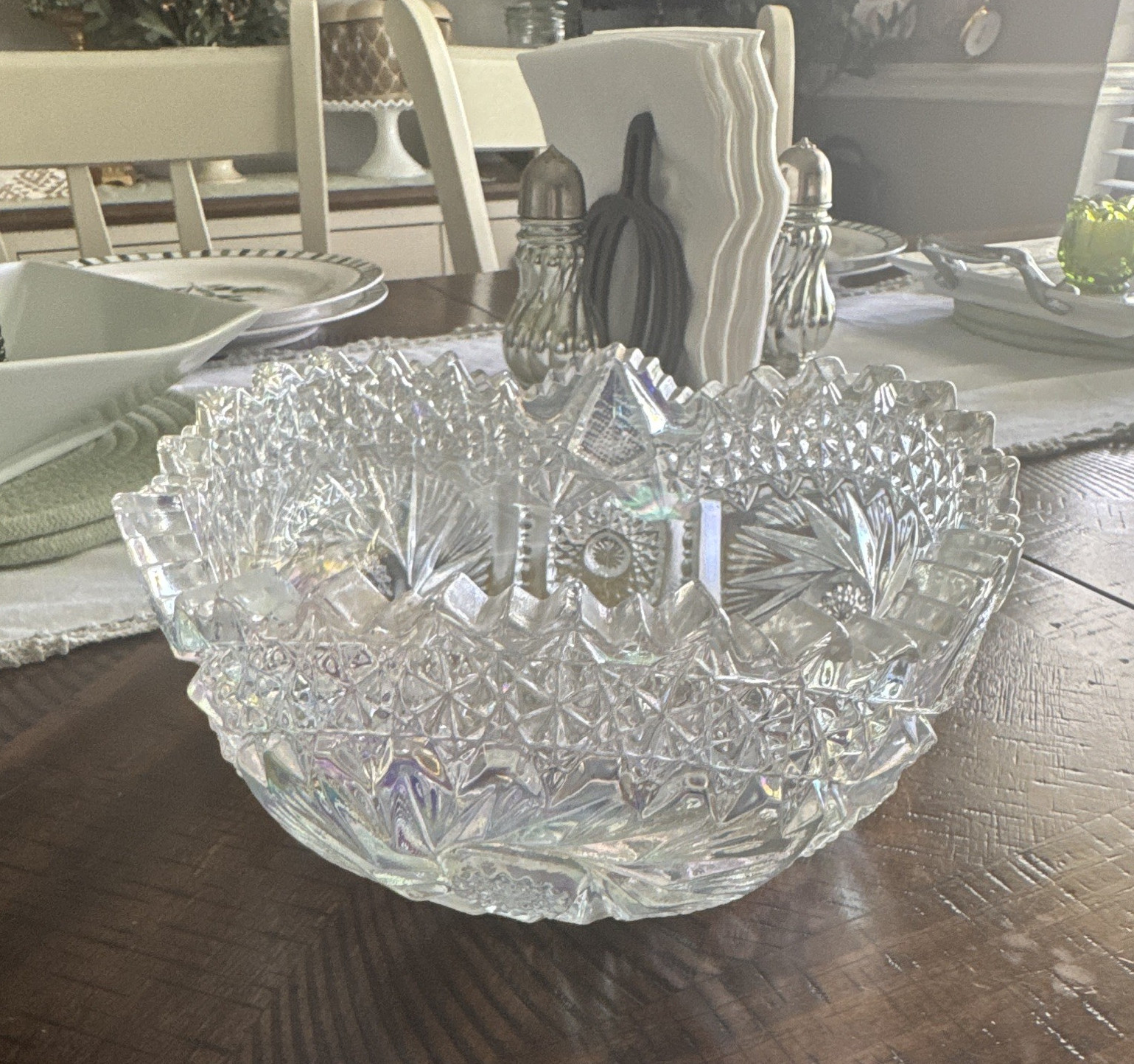Opalescent crystal bowl. No signs of cracks or chips. One-Piece Set