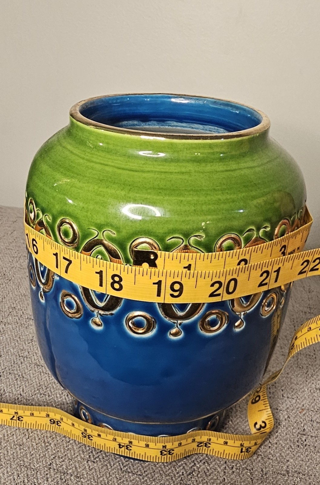 Aldo Londi Bitossi Blue Lime-Green Gold Vintage 2 Vases.