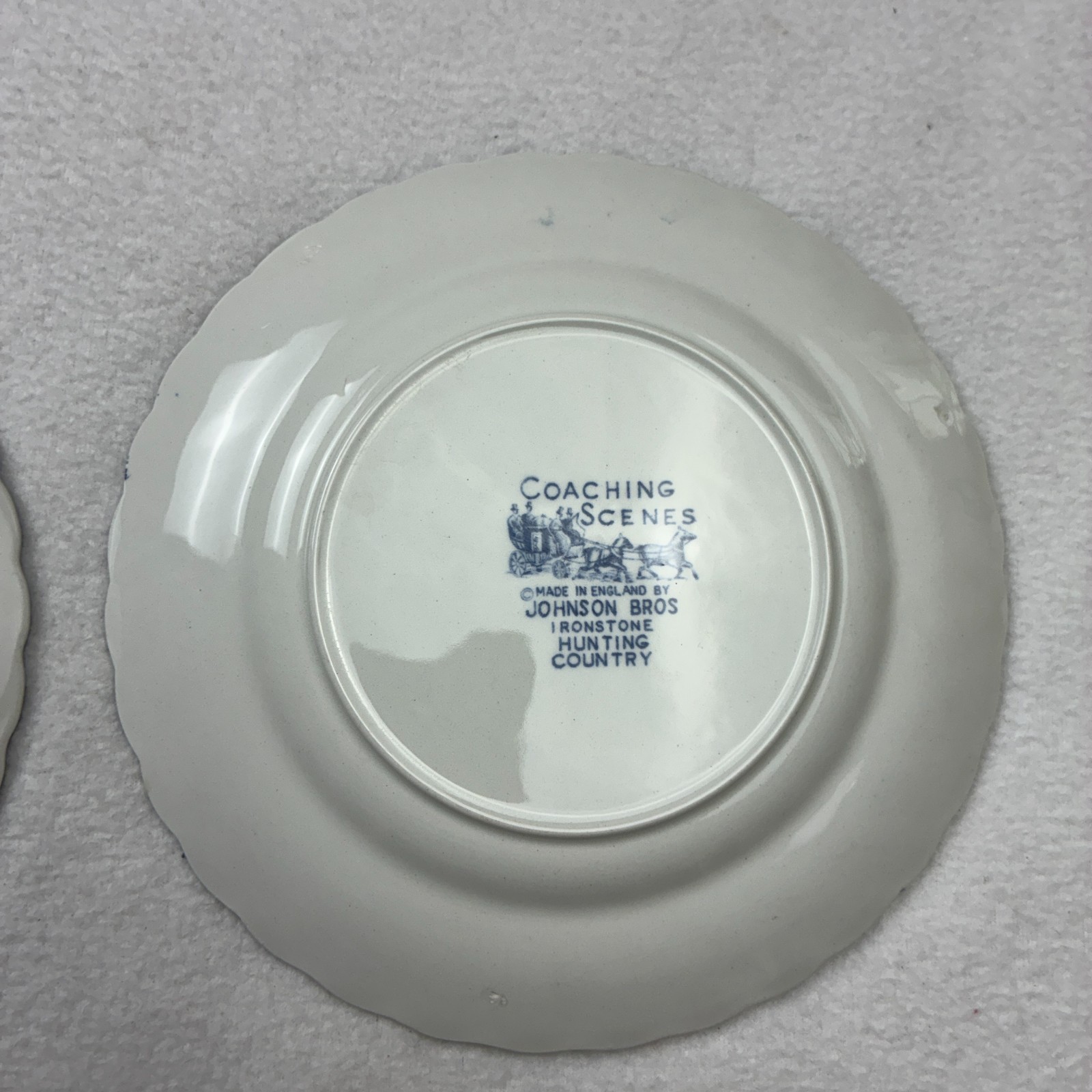 Lot of 6 Johnson Brothers England Coaching Scenes 6.25” Salad Plates Blue White