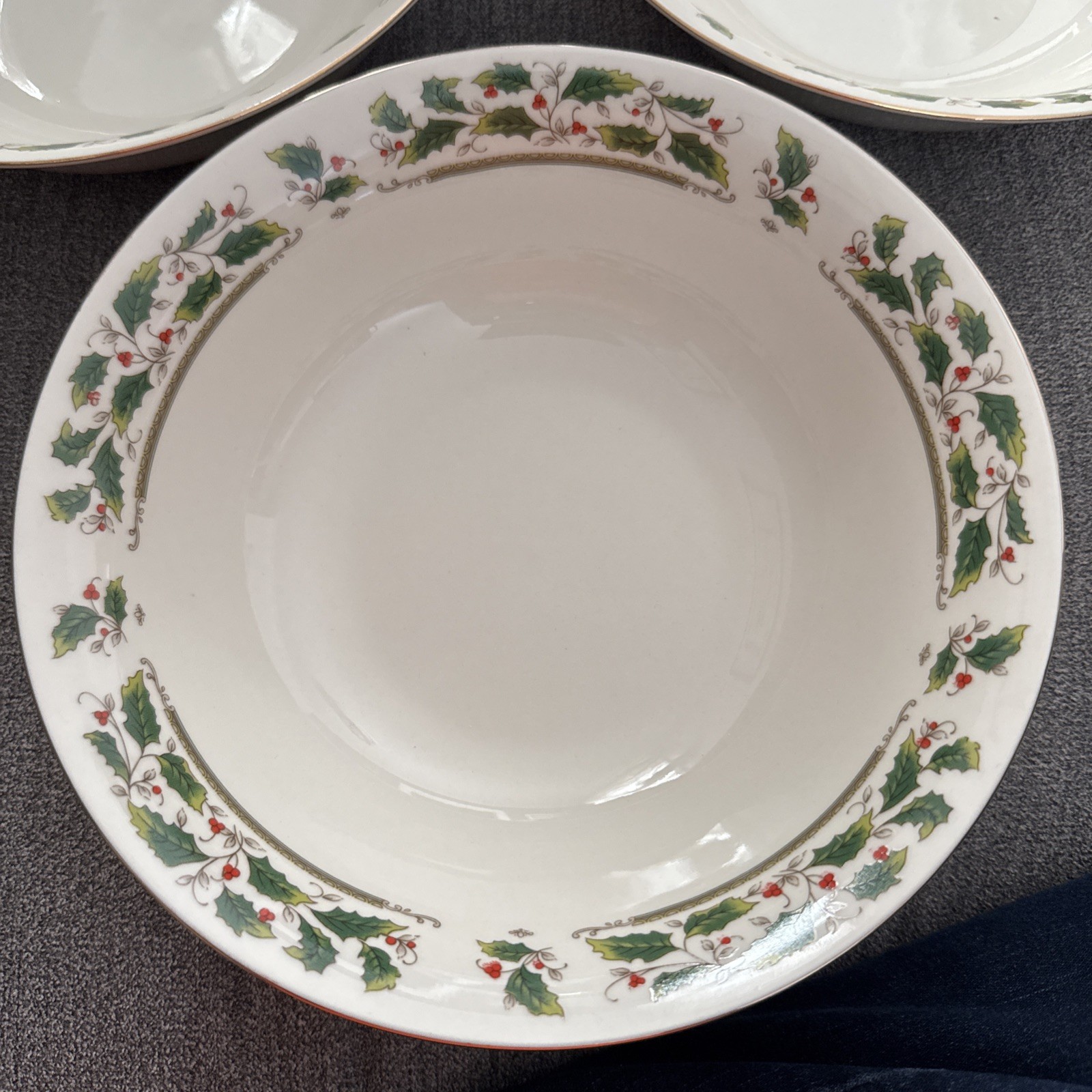 Holly Holiday Home for the Holidays Set 3 Round Vegetable Bowls 8-3/4” x 2-5/8”