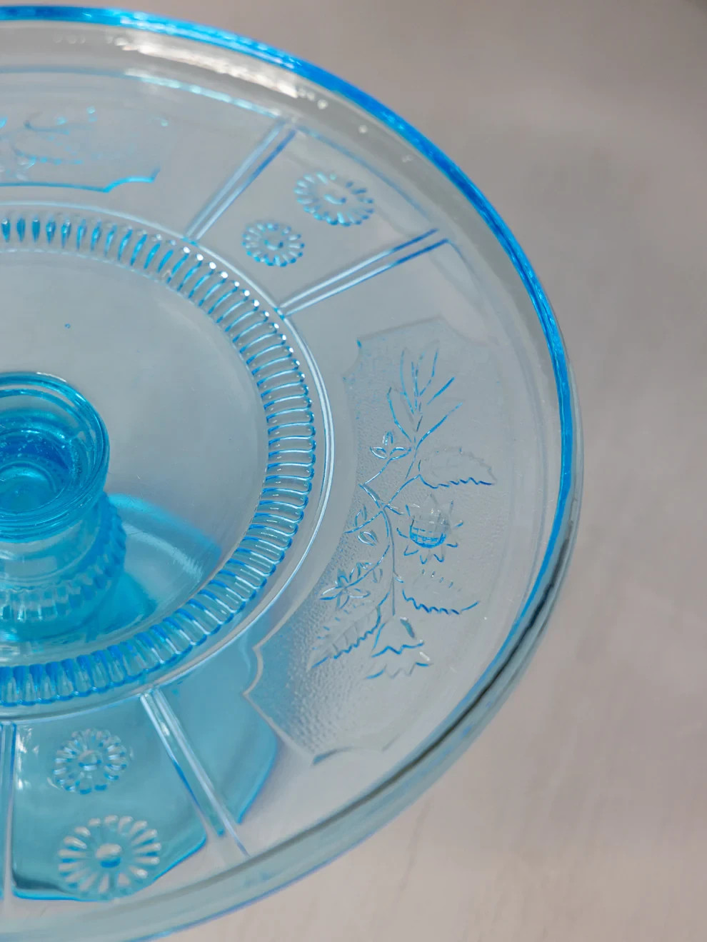 Antique Small Bryce Glass Willow Oak Blue Cake Stand