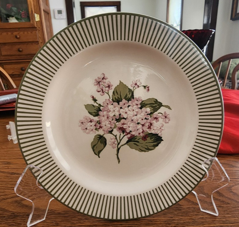 Hydrangea Salad Dessert Plate 8 1/2″ Martha Stewart Stoneware White Pink Green !