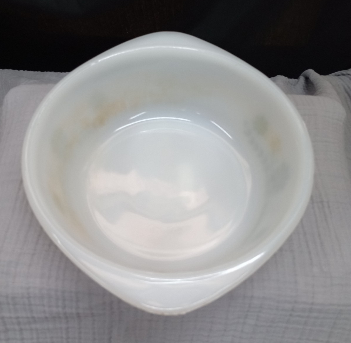 VTG GLASBAKE GREEN DAISY 8.5” J514 2 QT CASSEROLE
