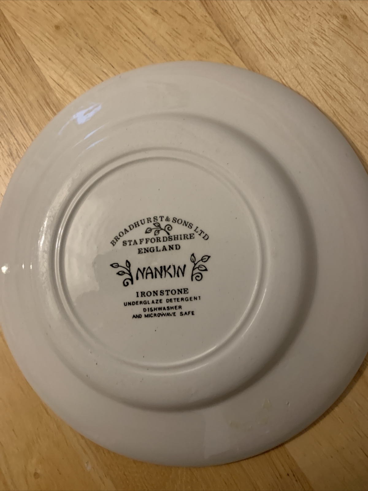 1 Broadhurst & Sons Nankin Pattern Dessert Plate 6.25”. EUC