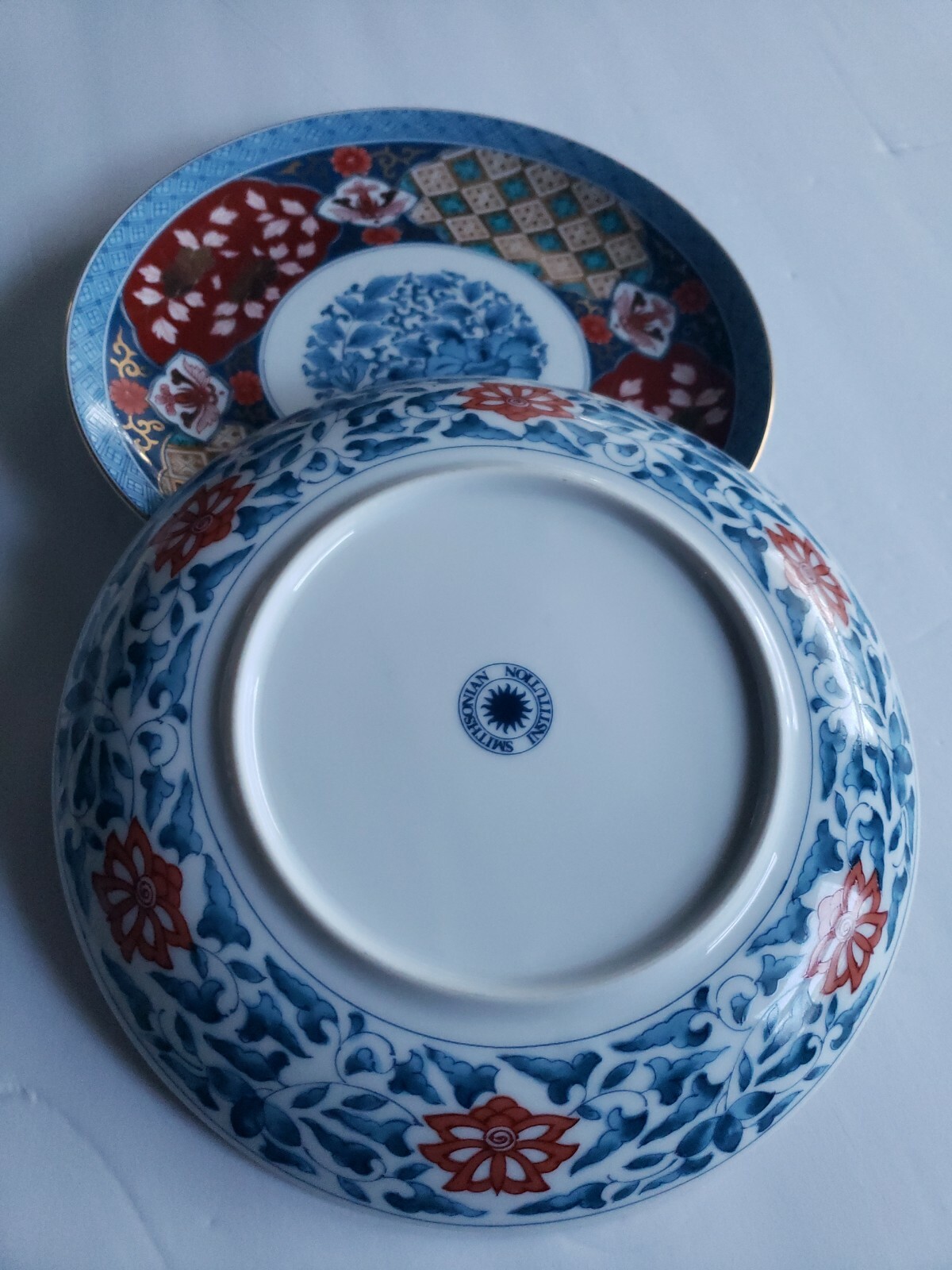 Smithsonian Institute ” IMARI ” Blue Rust Salad / Luncheon Plates Set for 2