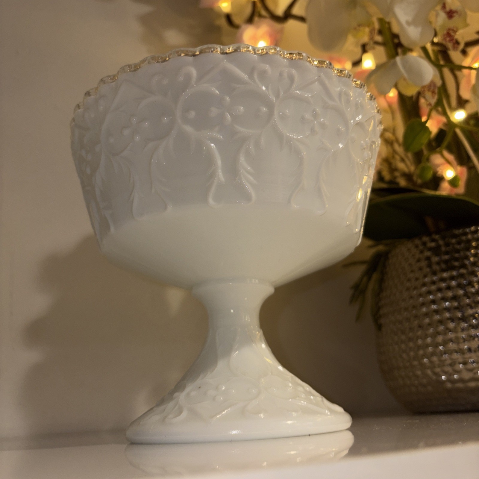 Fenton Milk Glass Silver Crest W/ Spanish Lace Footed Compote Candy Dish W/Lid