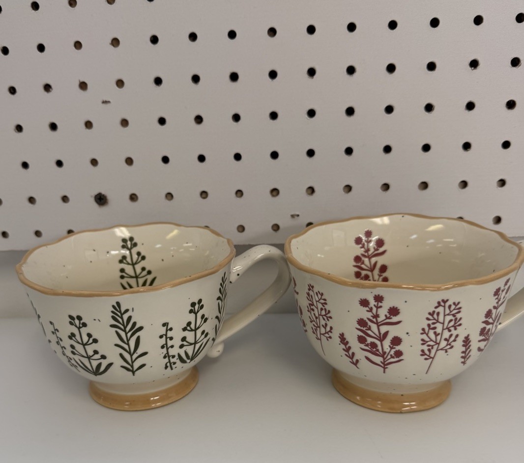Farmhouse Stoneware Cups Set of 2 | Red & Green Botanical | Scalloped Rim