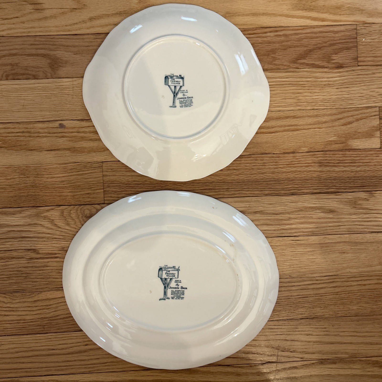 Johnson Brothers Friendly Village Covered Bridge Vegetable Dish With Lid, 10”
