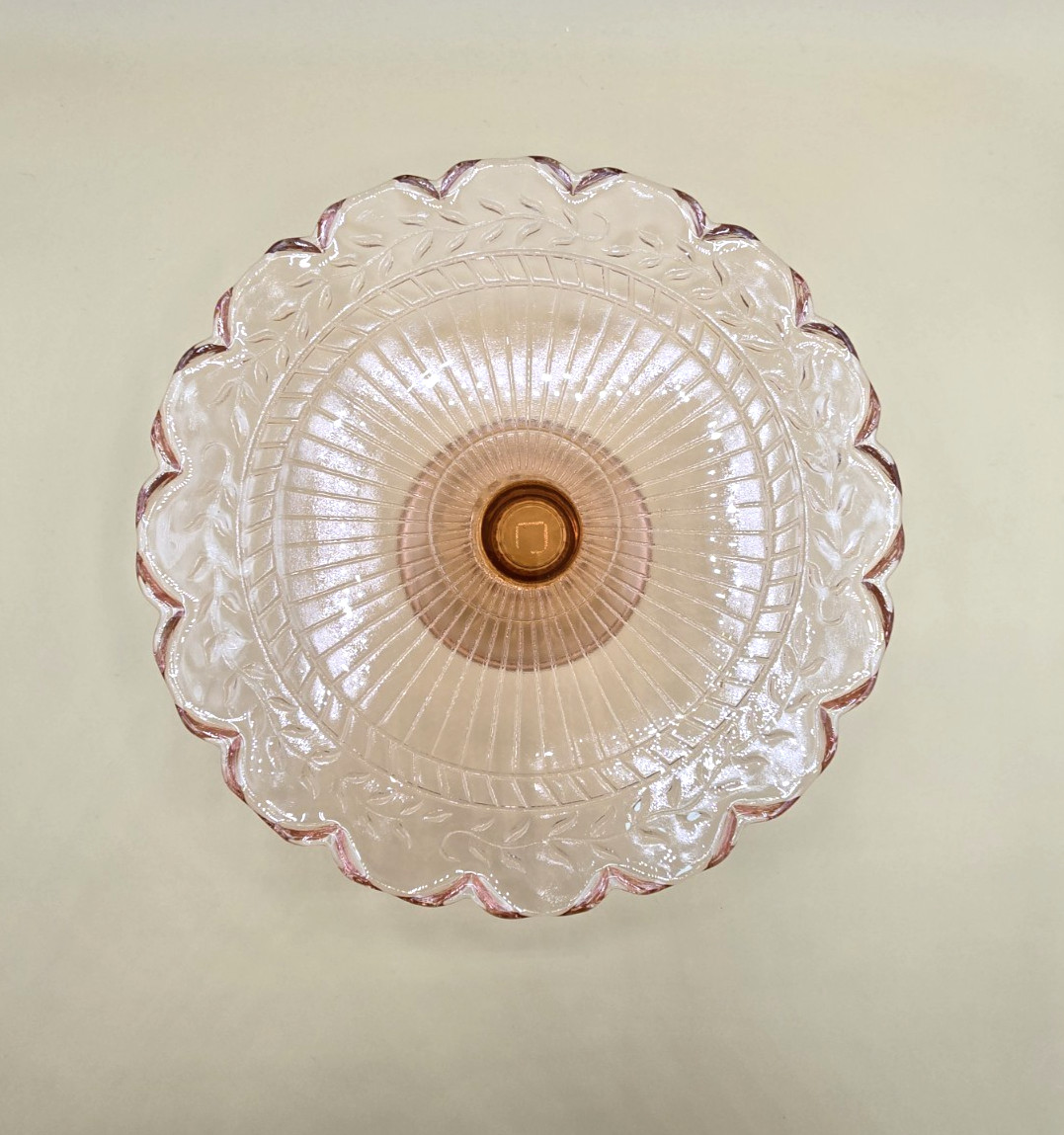Vintage-like Cambridge Maison Pink Cake Stand By Circleware Crystal 9×3 inches