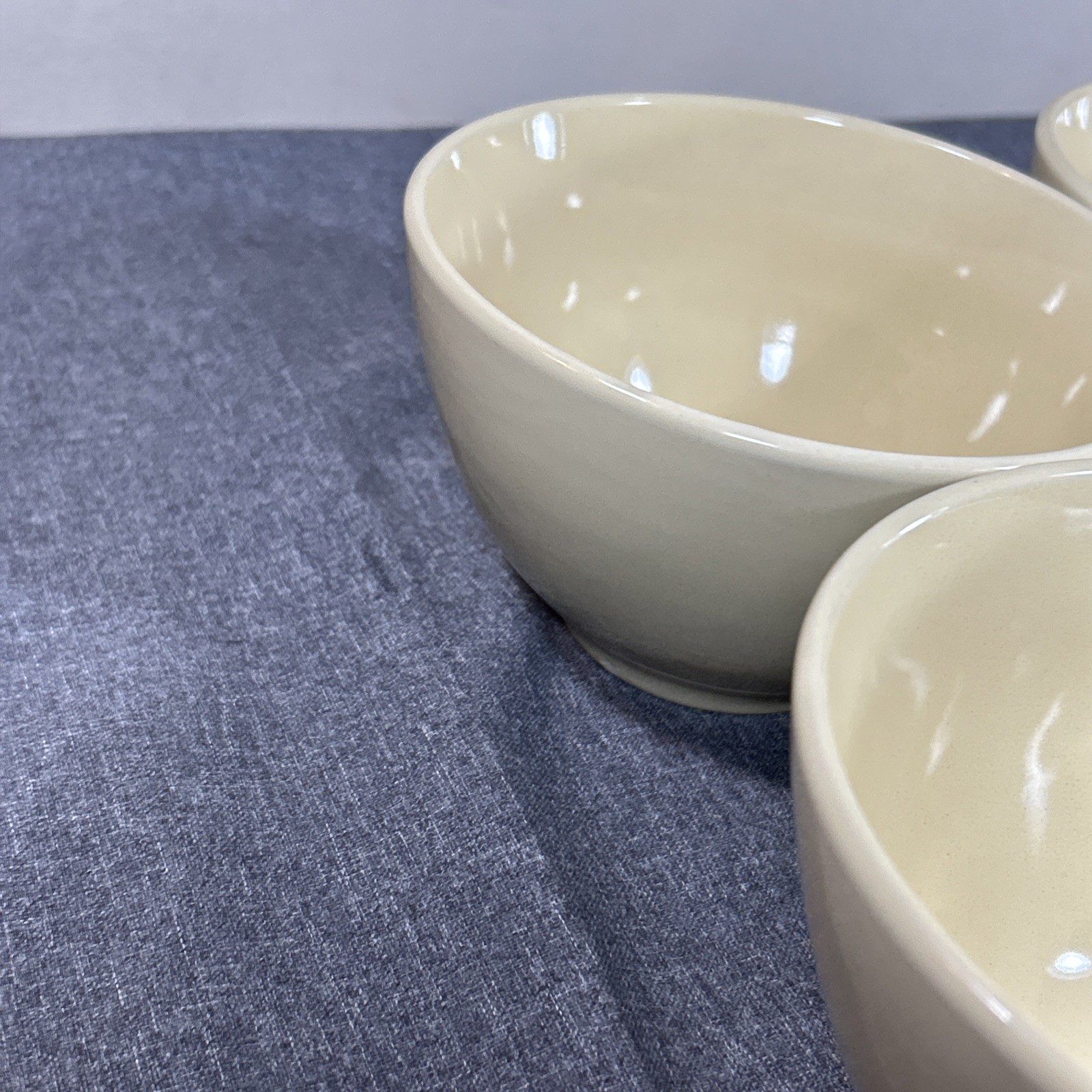 Crate And Barrel Yellow Bowls Soup Cereal Ice Cream Everyday 3.75″ Deep Set 4