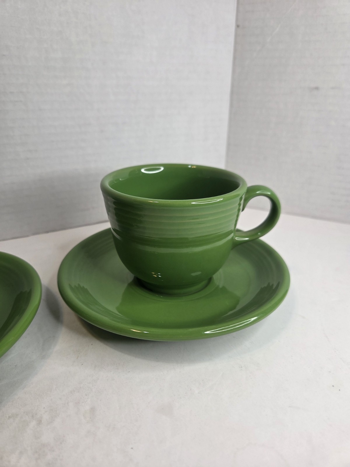 Fiestaware Shamrock Green 2 Cups and Saucers Homer Laughlin Fiesta