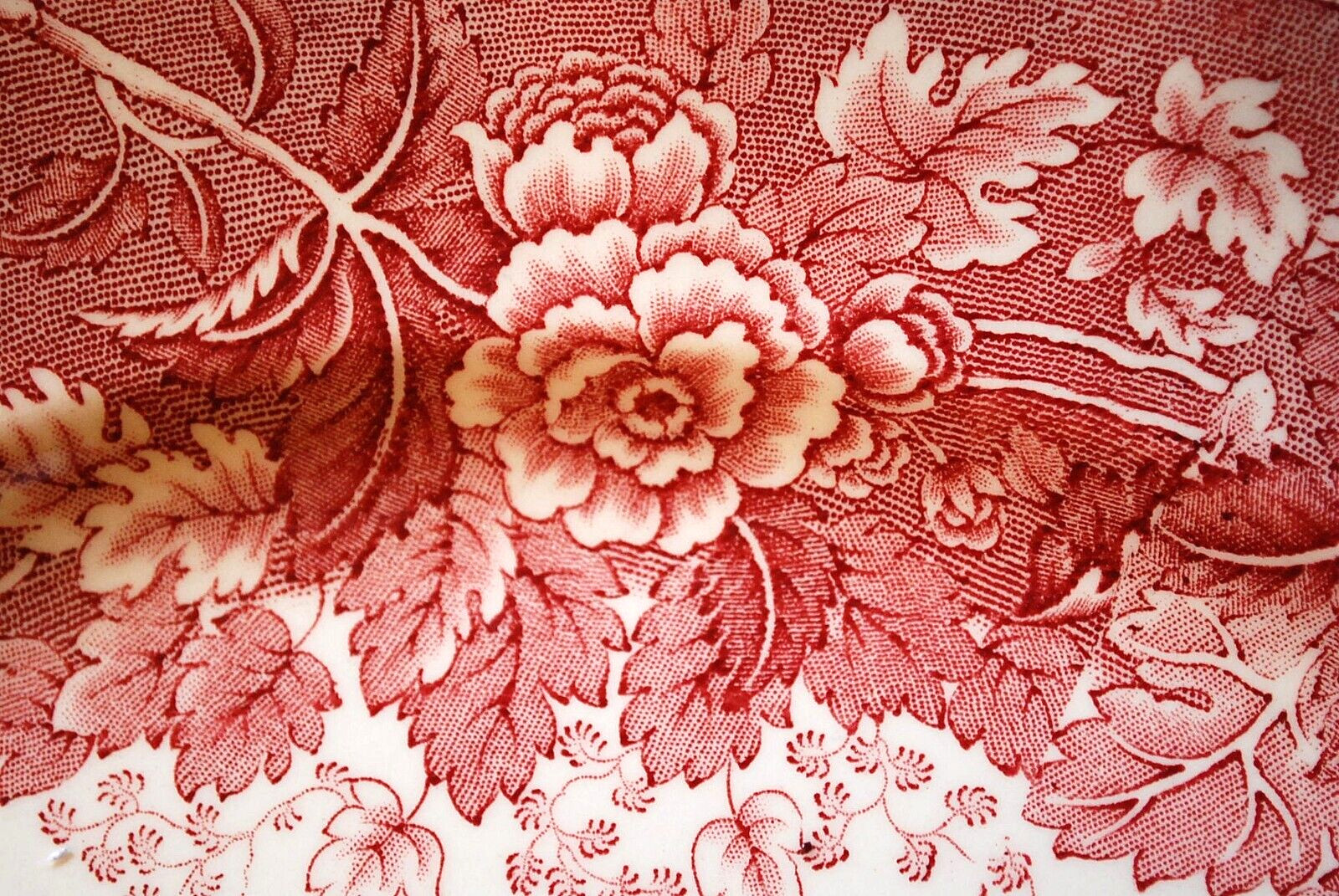 Vtg ‘LANDSCAPE RED’ 14″ Round Chop Plate Platter ARABIA FINLAND Transferware Exc