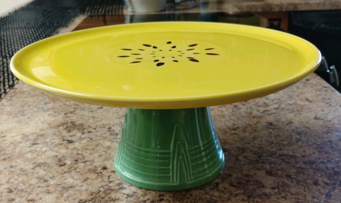 FIESTA Sunflower Pedestal CAKE PLATE Stand FTCCO Exclusive NIB