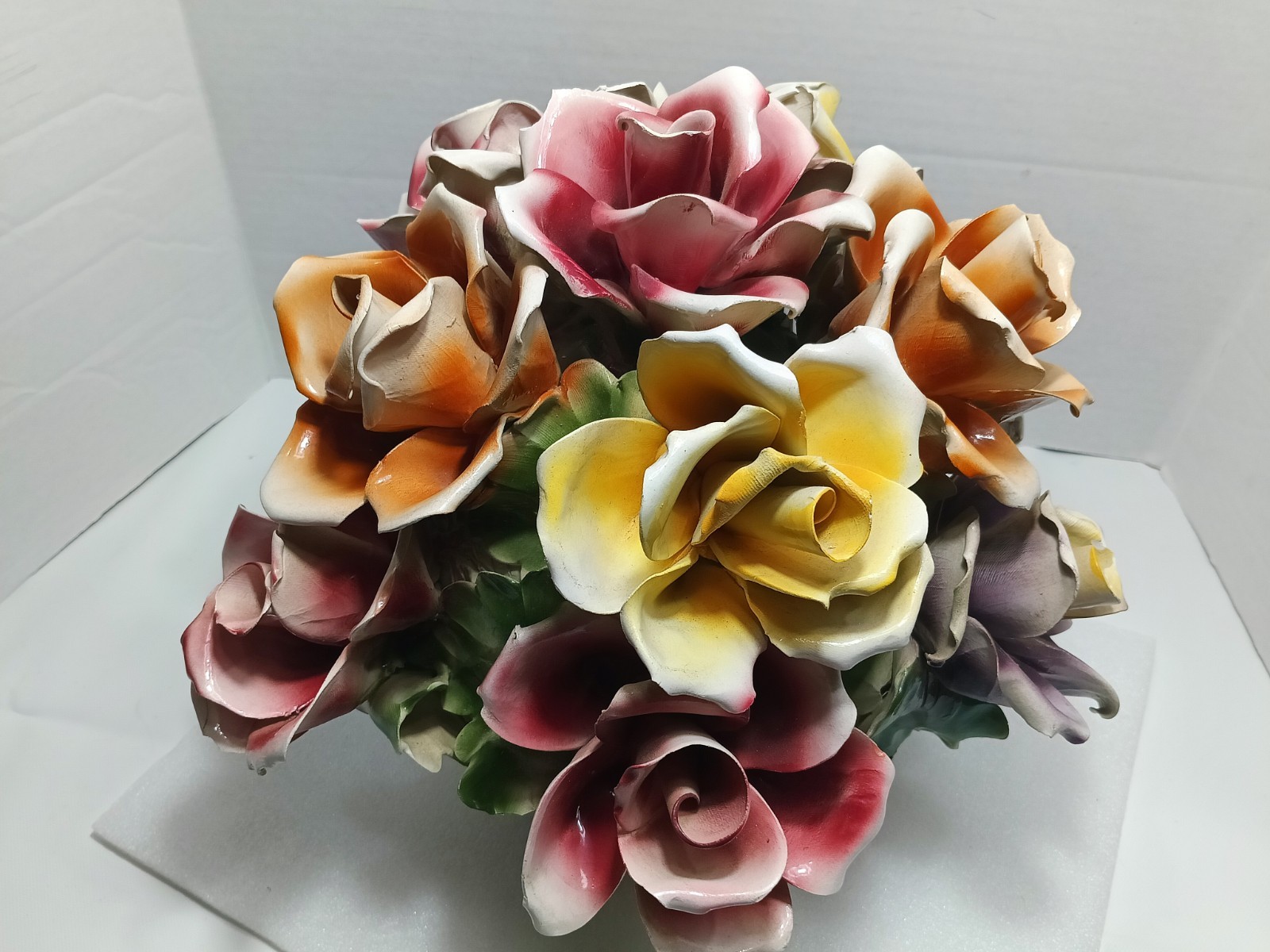 Italian XL Capodimonte Porcelain Flower Footed Floral Center Piece. Plz Read.