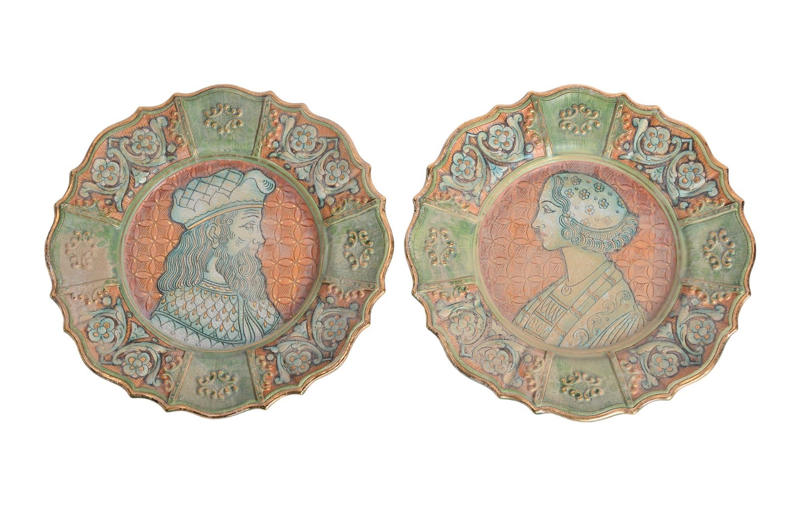 Pair Vintage Gialletti Pietro Deruta Italy Majolica Portrait Wall Plates 13”