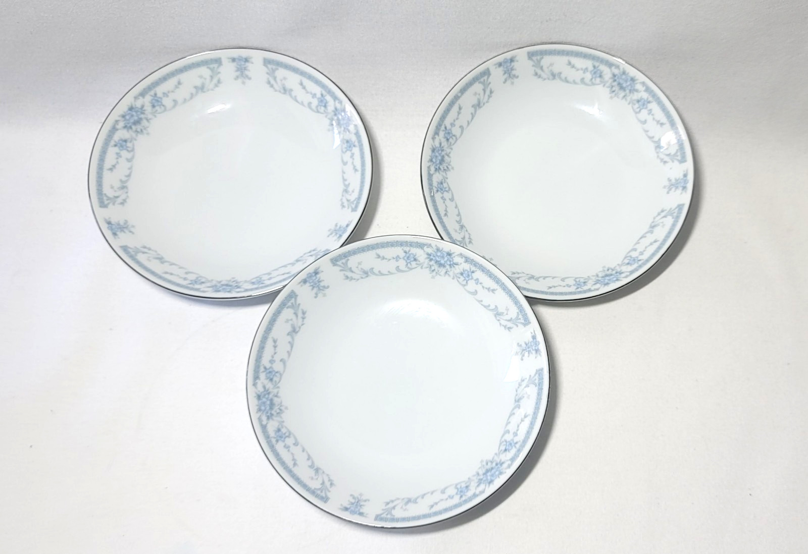 Blue Whisper Sheffield dessert bowl 5 1/2″ set 3 made Japan Porcelain China 1985