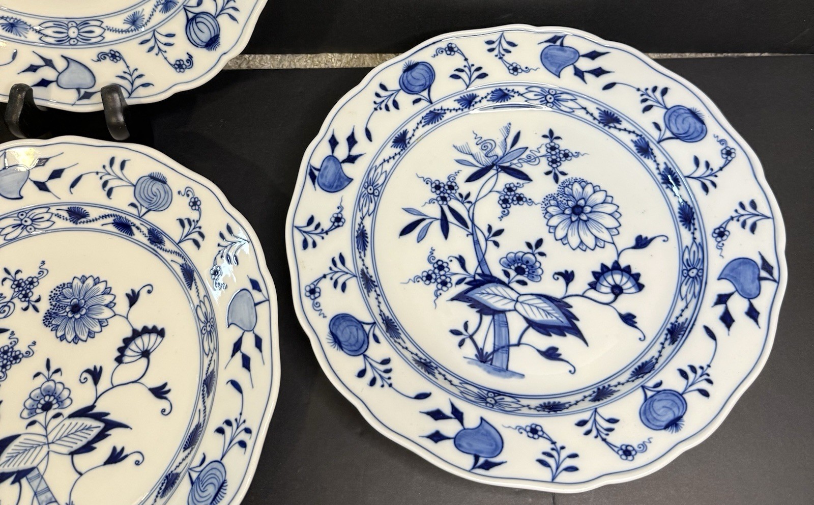 Antique Meissen Blue Onion Dinner Plates Set Blue White Rimmed Sword Backstamp