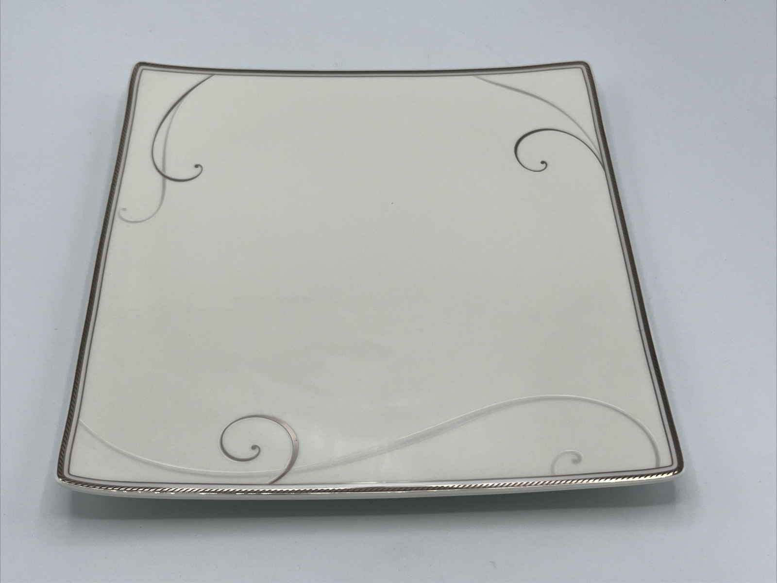 Noritake China Platinum Wave Four Piece Square Place Setting