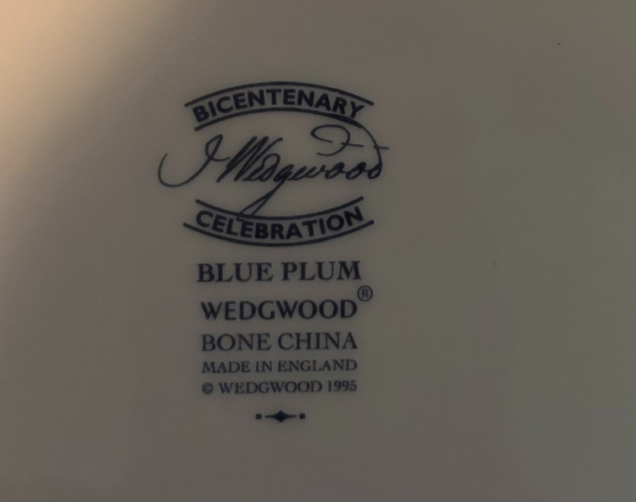 Wedgewood Blue Plum Dinnerware – Made in England