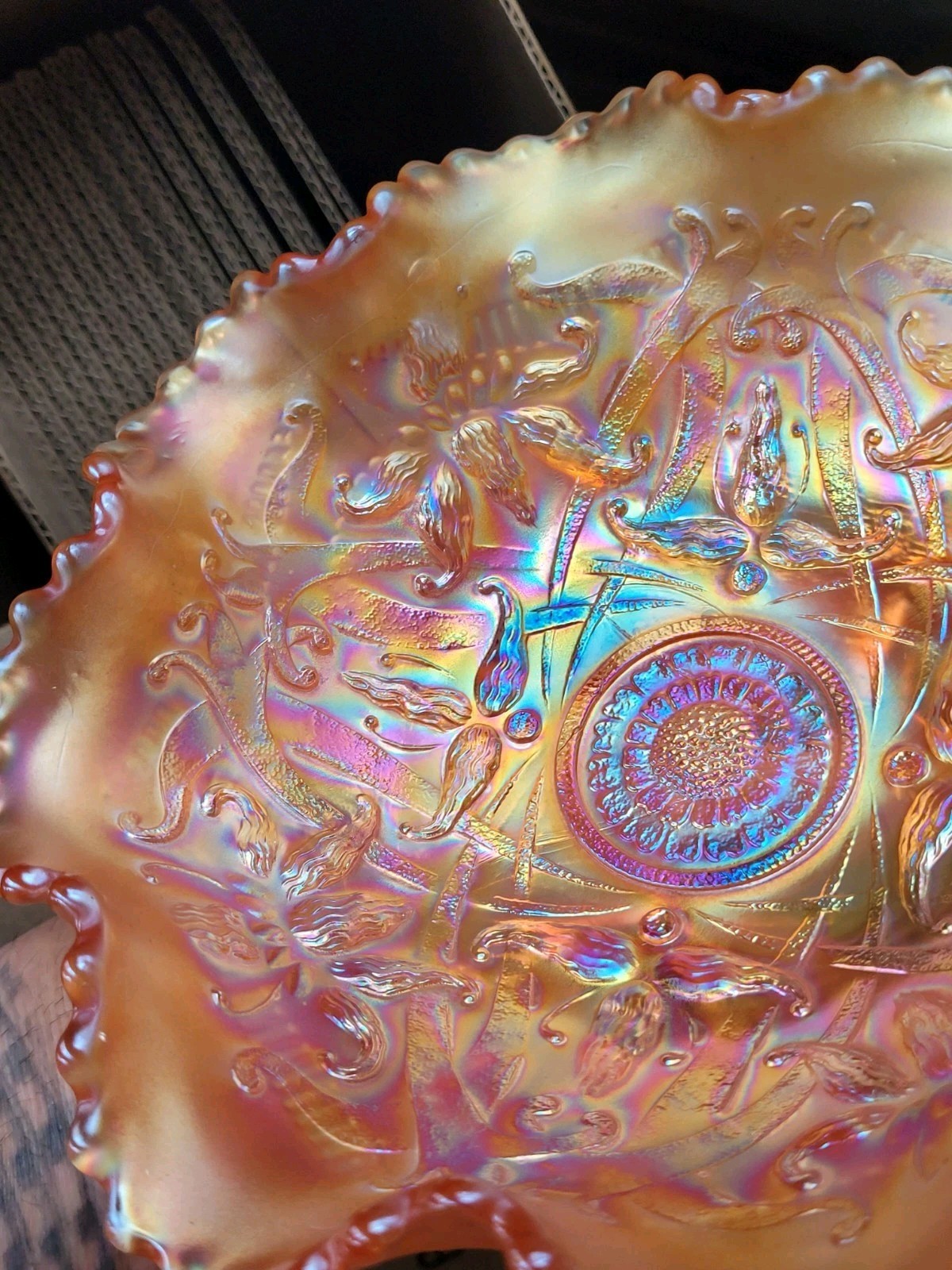Super Pretty Marigold Northwood Carnival Glass Wishbone Bowl Ruffles n Rings EX.