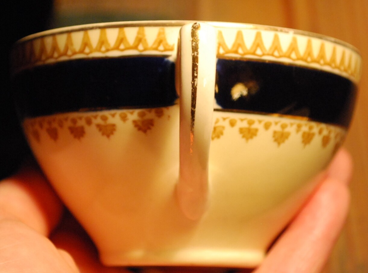 Antique Set 4 SHERBORNE FLAT TEACUPS Wood & Sons Cobalt Band Yellow/Floral Inner