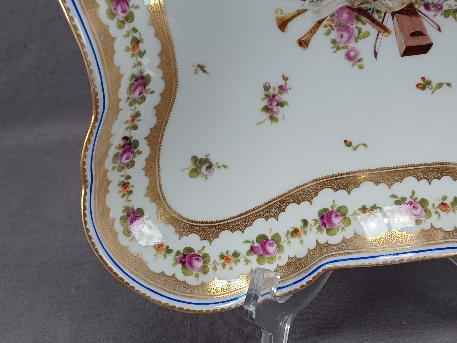Dresden Nyon Style Musical Instruments Pink Roses & Gold 10 1/8 Inch Square Bowl
