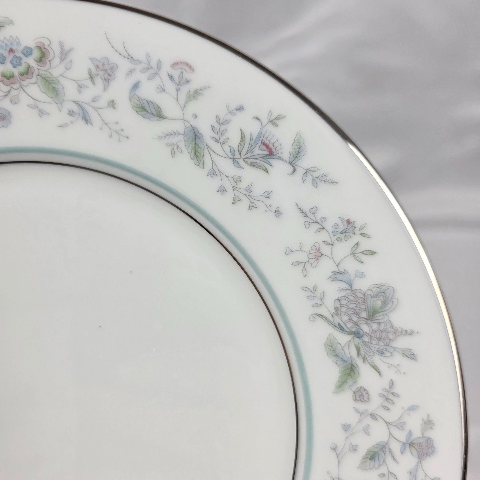 FOUR Oxford China Spring Salad Plate Multicolor Floral Rim Aqua Band