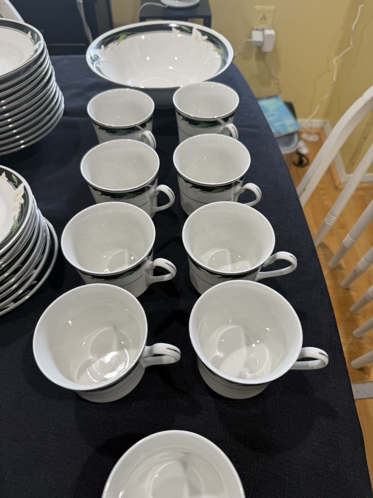 Majesty Black Fantasy China Dinner Service Set 59 Pieces