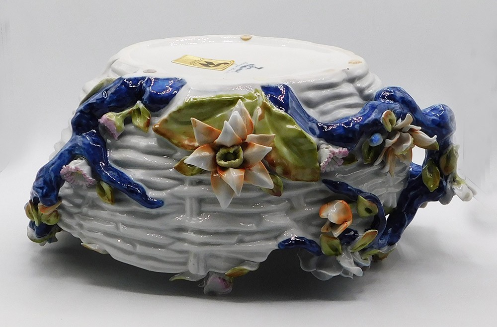Vintage Large Italian Capodimonte Porcelain 3D Floral Woven Style Centerpiece