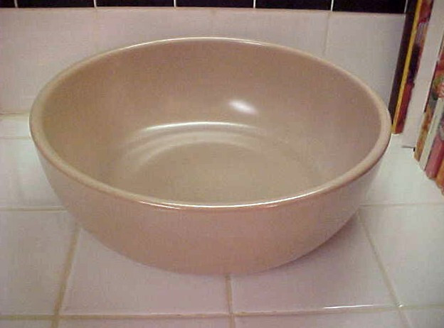 Vintage La Solana Beige 10″ Vegetable Serving Bowl 1920s Very Nice