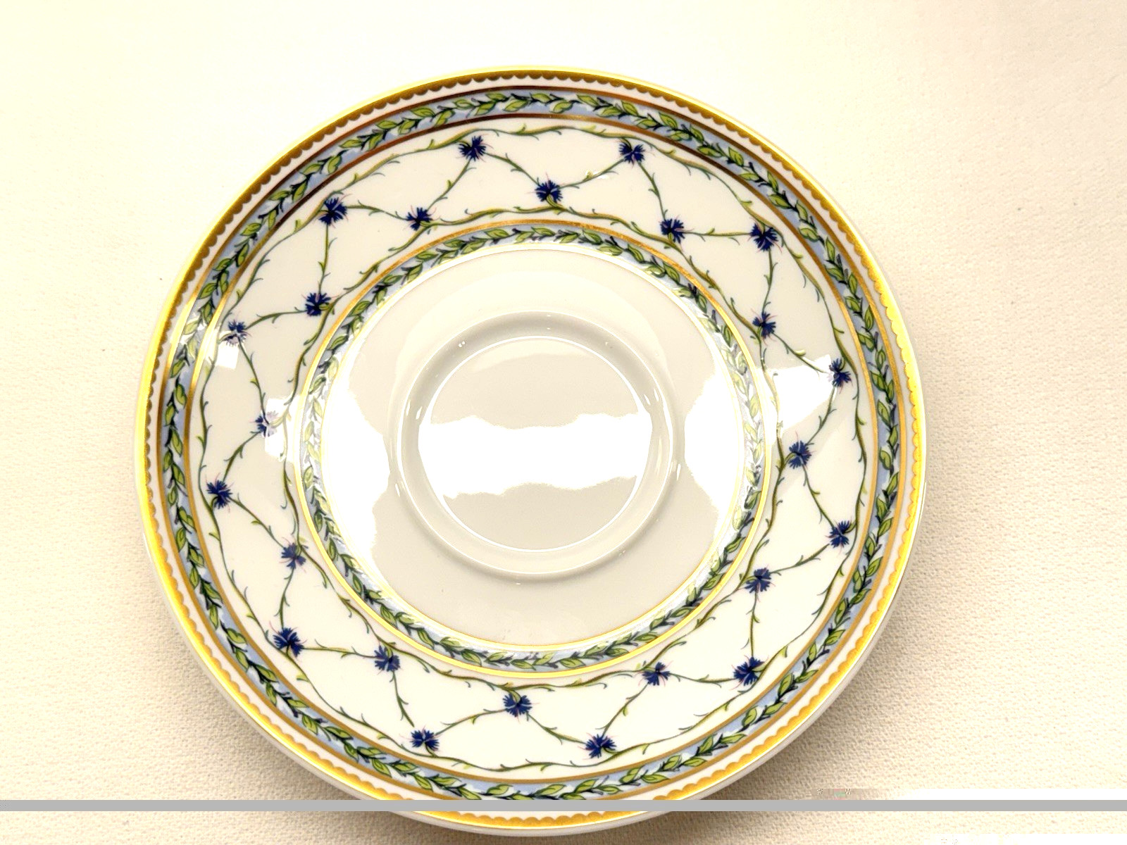 Raynaud Limoges “L’Allee Du Roy” Tea Cup & Saucer Set – Mint Condition – France