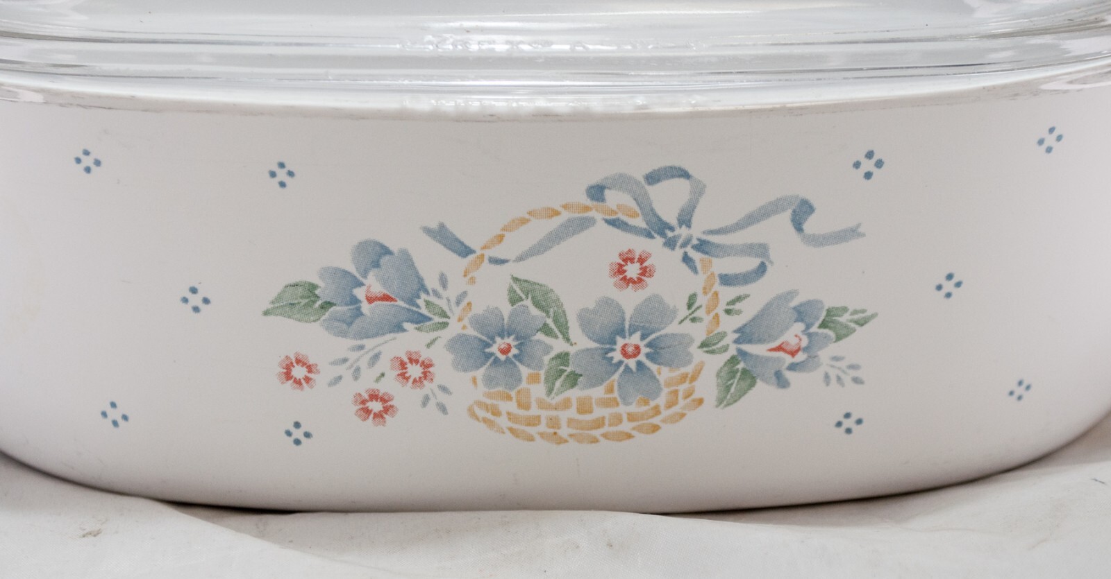 Corningware A2B 2 Liter Blue Ribbon Flower Basket Casserole w/Lid Pyrex A9C